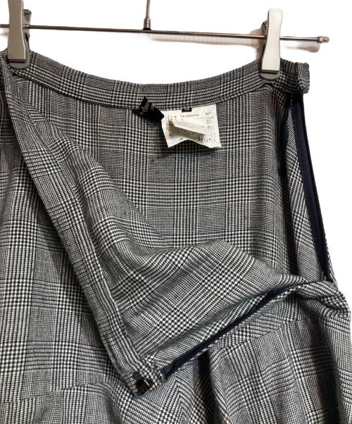 tricot COMME des GARCONS（トリココムデギャルソン）tricot COMME des GARCONS (トリココムデギャルソン) グレンチェックヘムフレアスカート グレー サイズ:Mの古着・服飾アイテム