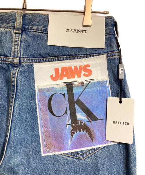 CALVIN KLEIN 205W39NYC（カルバンクライン205W39NYC）CALVIN KLEIN 205W39NYC (カルバンクライン205W39NYC) JAWS (ジョーズ) プリントデニムパンツ インディゴ サイズ:30の古着・服飾アイテム