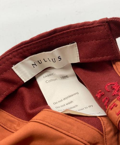 NULLUS（ヌールス）NULLUS (ヌールス) キャップ レッドの古着・服飾アイテム