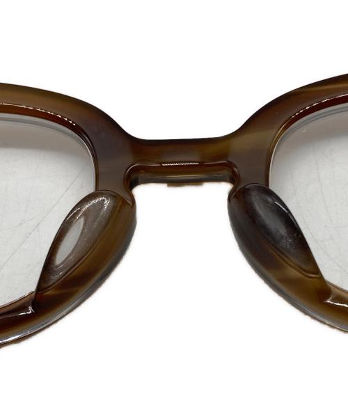 QWON（クヲン）QWON (クヲン) アイウェア ブラウンの古着・服飾アイテム