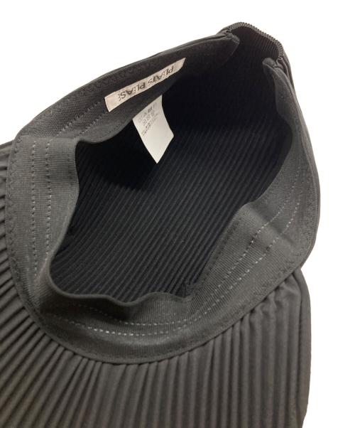 PLEATS PLEASE（プリーツプリーズ）PLEATS PLEASE (プリーツプリーズ) キャップ ブラックの古着・服飾アイテム