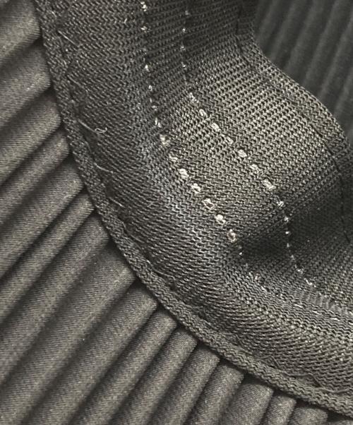 PLEATS PLEASE（プリーツプリーズ）PLEATS PLEASE (プリーツプリーズ) キャップ ブラックの古着・服飾アイテム