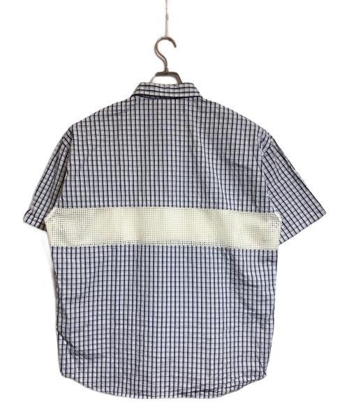 SOFTHYPHEN（ソフトハイフン）SOFTHYPHEN (ソフトハイフン) メッシュ切替プルオーバーシャツ ホワイト サイズ:03の古着・服飾アイテム