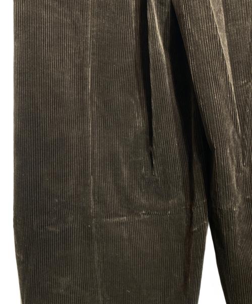 CLESSTE（クレスト）CLESSTE (クレスト) WOOL CORDUROY MASSIVE TWISTED PANTS ブラウン サイズ:2の古着・服飾アイテム