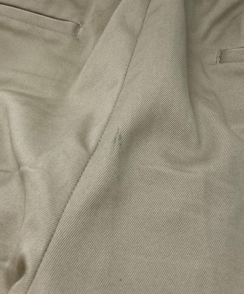 SOFTHYPHEN（ソフトハイフン）SOFTHYPHEN (ソフトハイフン) ORGANIC COTTON CHINO TUCKED EXTRA WIDE PANTS ベージュ サイズ:3の古着・服飾アイテム
