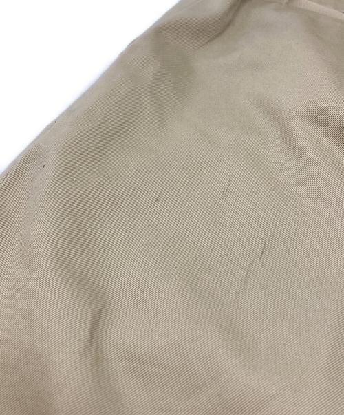 SOFTHYPHEN（ソフトハイフン）SOFTHYPHEN (ソフトハイフン) ORGANIC COTTON CHINO TUCKED EXTRA WIDE PANTS ベージュ サイズ:3の古着・服飾アイテム