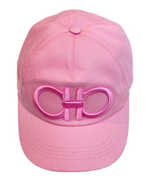 Salvatore Ferragamo（サルヴァトーレ フェラガモ）Salvatore Ferragamo (サルヴァトーレ フェラガモ) ガンチーニ ロゴ刺繍キャップ ピンク サイズ:ONEの古着・服飾アイテム