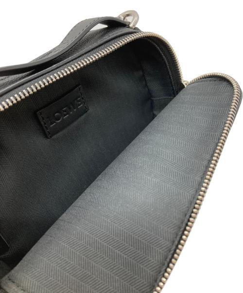 LOEWE（ロエベ）LOEWE (ロエベ) クロスボディカメラバッグ ブラックの古着・服飾アイテム