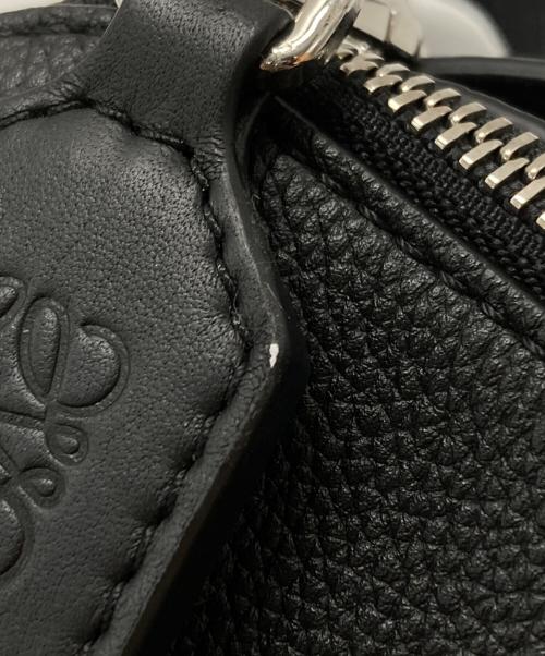 LOEWE（ロエベ）LOEWE (ロエベ) クロスボディカメラバッグ ブラックの古着・服飾アイテム