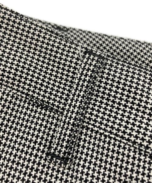 BOTTEGA VENETA（ボッテガベネタ）BOTTEGA VENETA (ボッテガベネタ) テーパードパンツ ブラック サイズ:44の古着・服飾アイテム