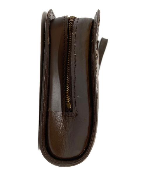 LOUIS VUITTON（ルイ ヴィトン）LOUIS VUITTON (ルイ ヴィトン) クラッチバッグ ブラウンの古着・服飾アイテム