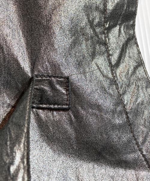 YOHJI YAMAMOTO（ヨウジヤマモト）YOHJI YAMAMOTO (ヨウジヤマモト) クロップドメタリックベスト シルバー サイズ:1の古着・服飾アイテム