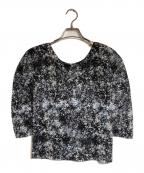 me ISSEY MIYAKEミーイッセイ ミヤケ）の古着「プリーツカットソー」｜ブラック