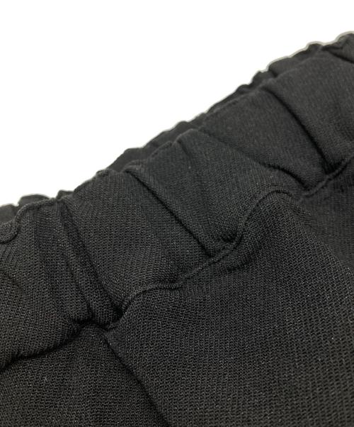 COMME des GARCONS COMME des GARCONS（コムデギャルソン コムデギャルソン）COMME des GARCONS COMME des GARCONS (コムデギャルソン コムデギャルソン) ポリ縮ツギハギバルーンスカート ブラック サイズ:Sの古着・服飾アイテム