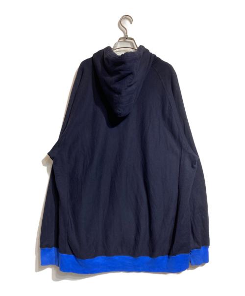 TAKAHIROMIYASHITA TheSoloIst.（タカヒロミヤシタ ザソロイスト）TAKAHIROMIYASHITA TheSoloIst. (タカヒロミヤシタ ザソロイスト) oversized bicolor hoodie ネイビー サイズ:46の古着・服飾アイテム