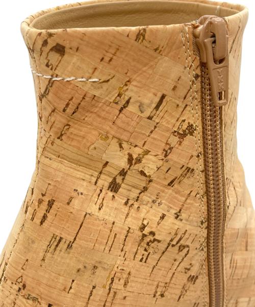 MM6 Maison Margiela（エムエムシックスメゾンマルジェラ）MM6 Maison Margiela (エムエムシックスメゾンマルジェラ) コルクショートブーツ ベージュ サイズ:37の古着・服飾アイテム