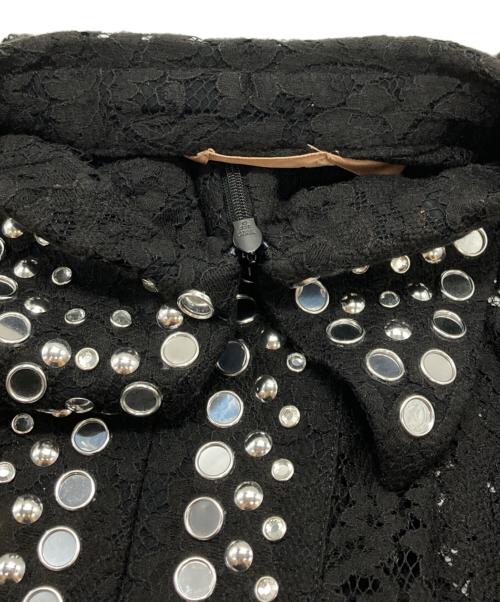 N°21 numero ventuno（ヌメロヴェントゥーノ）N°21 NUMERO VENTUNO (ヌメロヴェントゥーノ) 総柄 レース ワンピース ブラック サイズ:36の古着・服飾アイテム