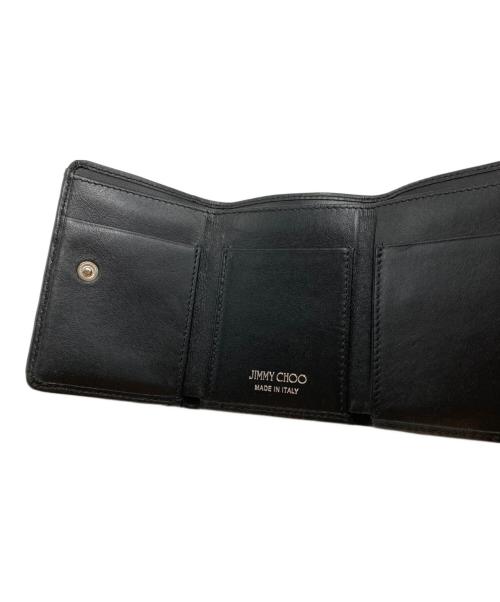 JIMMY CHOO（ジミーチュウ）JIMMY CHOO (ジミーチュウ) スタースタッズ3つ折り財布 ブラックの古着・服飾アイテム
