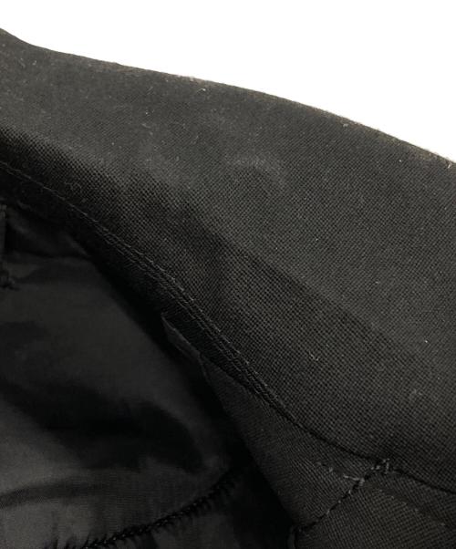 UNDERCOVER（アンダーカバー）UNDERCOVER (アンダーカバー) ローズプリント ニットパネル ジャケット レッド×ブラック サイズ:２の古着・服飾アイテム