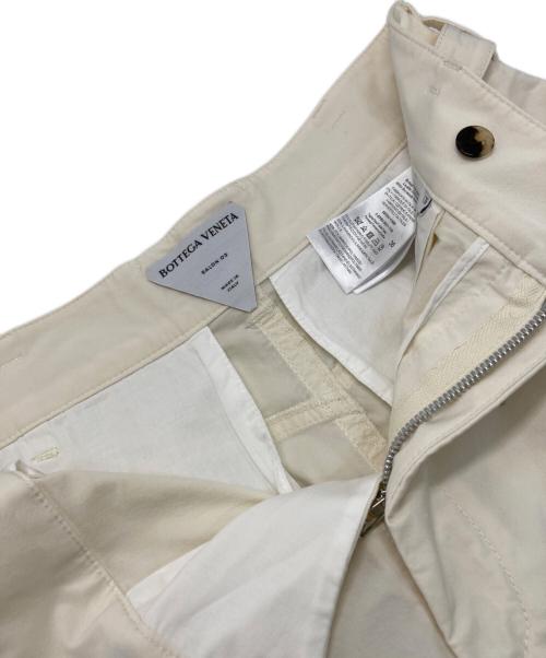 BOTTEGA VENETA（ボッテガベネタ）BOTTEGA VENETA (ボッテガベネタ) SALON 02カーゴパンツ ホワイト サイズ:36の古着・服飾アイテム