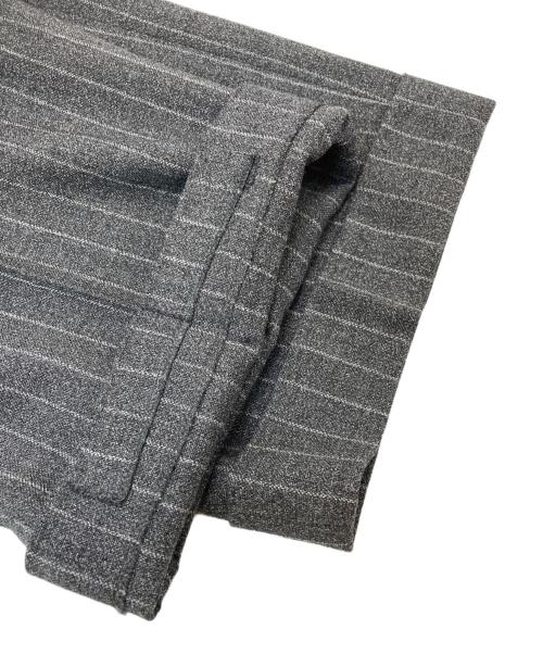 SHIPS（シップス）SHIPS (シップス) CARUSO (カルーゾ) ワイドラペル チョークストライプ スーツ グレー サイズ:48の古着・服飾アイテム