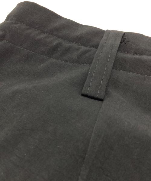 Yohji Yamamoto pour homme（ヨウジヤマモト プールオム）Yohji Yamamoto pour homme (ヨウジヤマモト プールオム) トリアセテートTUCK PANT ブラック サイズ:3の古着・服飾アイテム