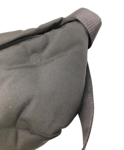 Maison Margiela（メゾンマルジェラ）Maison Margiela (メゾンマルジェラ) グラムスラム ベルトバッグ ブラックの古着・服飾アイテム