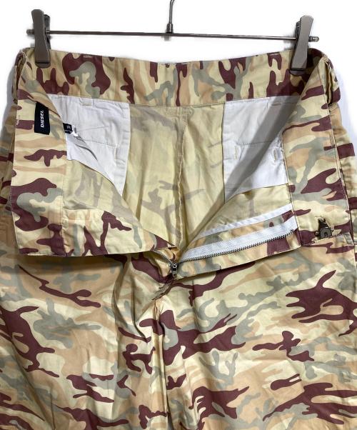 DIESEL（ディーゼル）DIESEL (ディーゼル) カモフラ コットン ショートパンツ/Camouflage cotton short カーキ サイズ:30の古着・服飾アイテム
