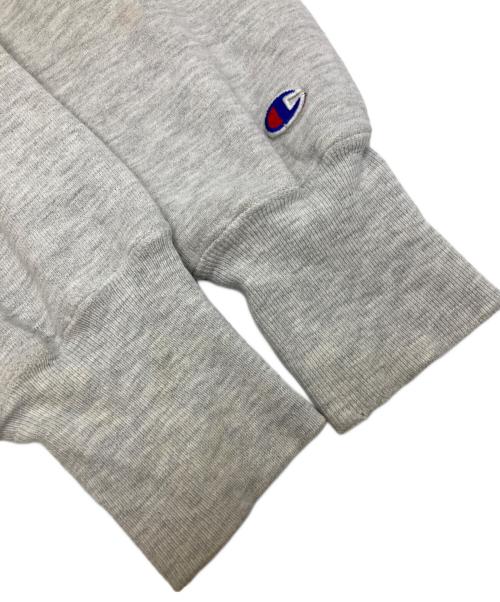 Champion（チャンピオン）Champion (チャンピオン) アーチ3段カレッジロゴリバースウィーブスウェット グレー サイズ:XLの古着・服飾アイテム