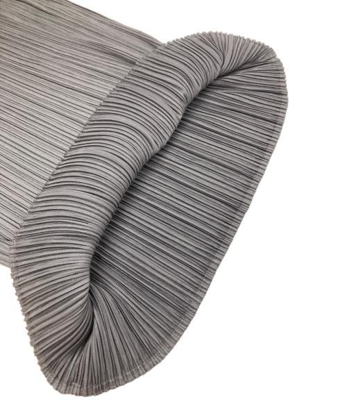 PLEATS PLEASE（プリーツプリーズ）PLEATS PLEASE (プリーツプリーズ) プリーツスカート グレー サイズ:2の古着・服飾アイテム