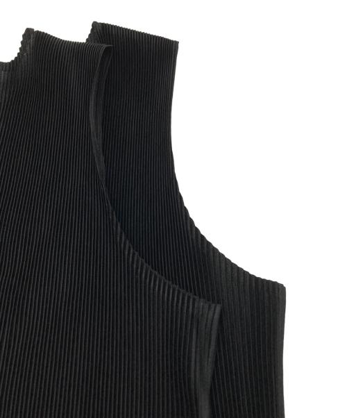 PLEATS PLEASE（プリーツプリーズ）PLEATS PLEASE (プリーツプリーズ) プリーツノースリーブブラウス ブラック サイズ:3の古着・服飾アイテム