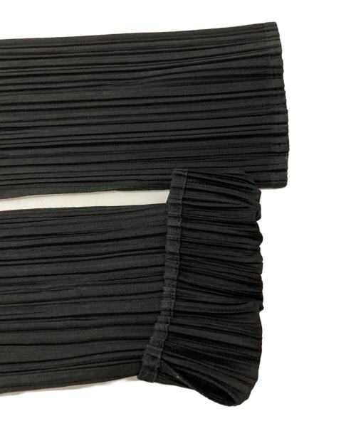 PLEATS PLEASE（プリーツプリーズ）PLEATS PLEASE (プリーツプリーズ) ハイネックプリーツカットソー ブラック サイズ:3の古着・服飾アイテム