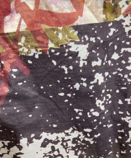 Vivienne Westwood man（ヴィヴィアン ウェストウッド マン）Vivienne Westwood man (ヴィヴィアン ウェストウッド マン) FREEDOM FIGHTER PUZZLE ROSE 柄シャツ マルチカラー サイズ:50の古着・服飾アイテム