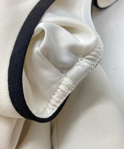 anuans（アニュアンス）anuans (アニュアンス) バイカラーパイピングデザインワンピース アイボリー サイズ:Fの古着・服飾アイテム