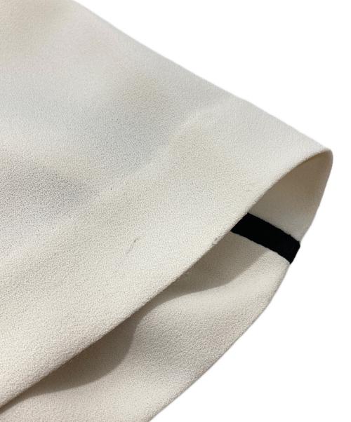 anuans（アニュアンス）anuans (アニュアンス) バイカラーパイピングデザインワンピース アイボリー サイズ:Fの古着・服飾アイテム