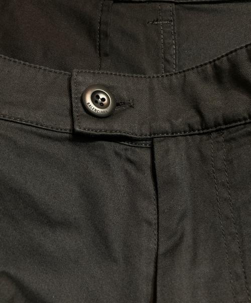 BALENCIAGA（バレンシアガ）BALENCIAGA (バレンシアガ) MINIMAL SHORT CARGO PANTS ブラック サイズ:Ｌの古着・服飾アイテム
