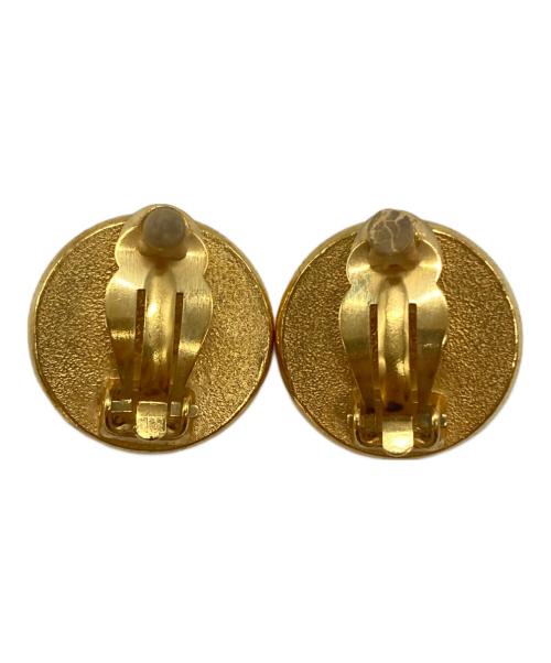 CHANEL（シャネル）CHANEL (シャネル) イミテーションパールイヤリング ゴールドの古着・服飾アイテム