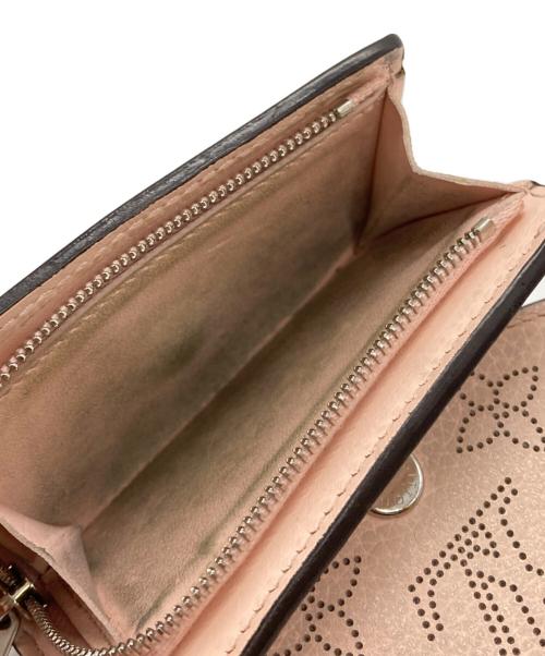 LOUIS VUITTON（ルイ ヴィトン）LOUIS VUITTON (ルイ ヴィトン) マヒナ ポルトフォイユ・イリスXS ピンクの古着・服飾アイテム