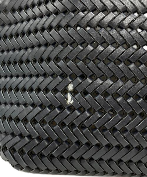 ANYA HINDMARCH（アニヤ・ハインドマーチ）ANYA HINDMARCH (アニヤ・ハインドマーチ) ハートモチーフニーソンレザーバッグ ネイビーの古着・服飾アイテム