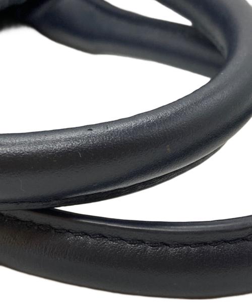 ANYA HINDMARCH（アニヤ・ハインドマーチ）ANYA HINDMARCH (アニヤ・ハインドマーチ) ハートモチーフニーソンレザーバッグ ネイビーの古着・服飾アイテム