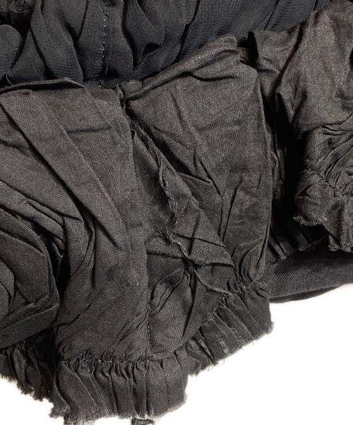 COMME des GARCONS（コムデギャルソン）COMME des GARCONS (コムデギャルソン) 巻き上げサテンフリルスカート ブラック サイズ:Sの古着・服飾アイテム
