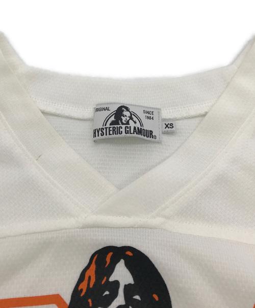 Hysteric Glamour（ヒステリックグラマー）Hysteric Glamour (ヒステリックグラマー) 84 SOUNDS プリント VネックTシャツ ホワイト サイズ:SIZE XSの古着・服飾アイテム