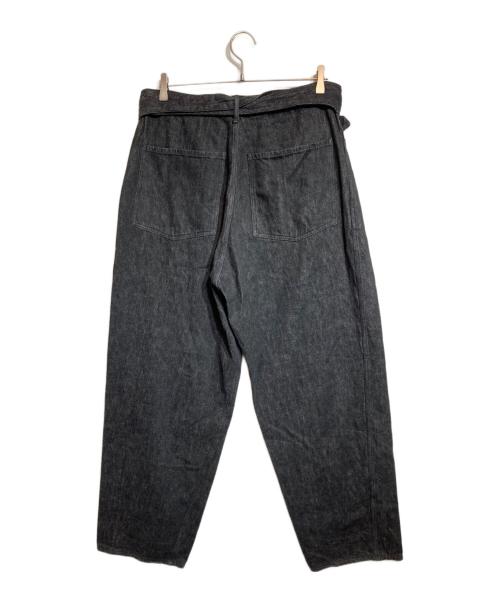 COMOLI（コモリ）COMOLI (コモリ) ベルテッドデニムパンツ ブラック サイズ:3の古着・服飾アイテム
