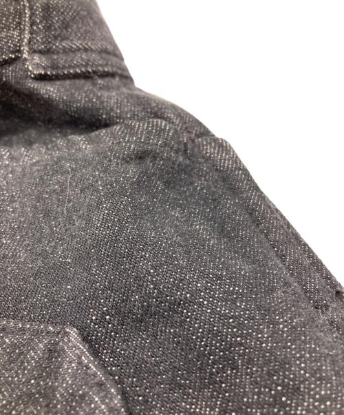 COMOLI（コモリ）COMOLI (コモリ) ベルテッドデニムパンツ ブラック サイズ:3の古着・服飾アイテム