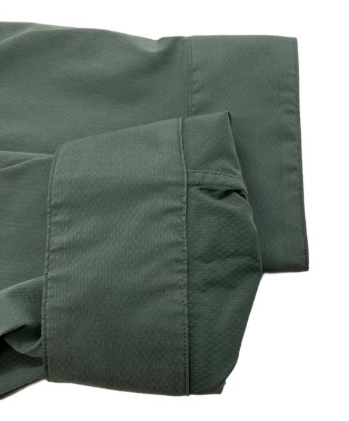 F/CE.（エフシーイー）F/CE. (エフシーイー) SOLOTEX MICROFT TECH SHIRT カーキ サイズ:Lの古着・服飾アイテム