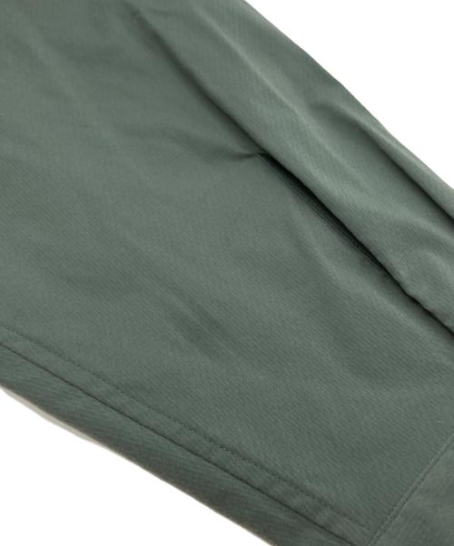 F/CE.（エフシーイー）F/CE. (エフシーイー) SOLOTEX MICROFT TECH SHIRT カーキ サイズ:Lの古着・服飾アイテム