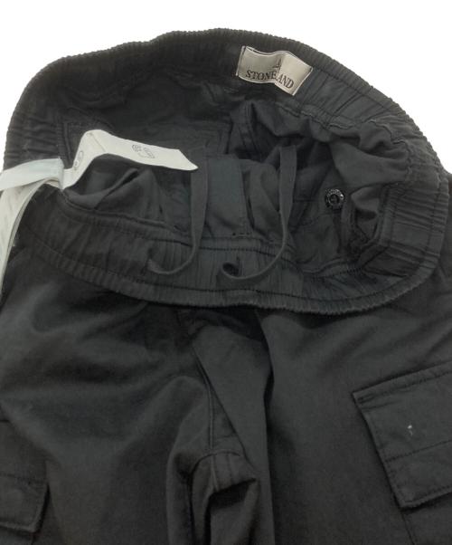 STONE ISLAND（ストーンアイランド）STONE ISLAND (ストーンアイランド) ガーメントダイ ストレッチ テーパード カーゴパンツ ブラック サイズ:28の古着・服飾アイテム