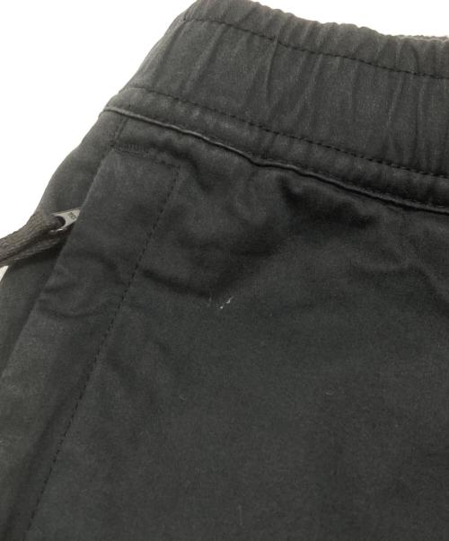 STONE ISLAND（ストーンアイランド）STONE ISLAND (ストーンアイランド) ガーメントダイ ストレッチ テーパード カーゴパンツ ブラック サイズ:28の古着・服飾アイテム