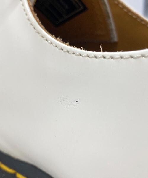 Dr.Martens（ドクターマーチン）Dr.Martens (ドクターマーチン) 3ホールシューズ ホワイト サイズ:24㎝の古着・服飾アイテム