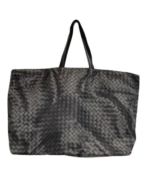 BOTTEGA VENETA（ボッテガベネタ）BOTTEGA VENETA (ボッテガベネタ) イントレチャート柄ナイロントートバッグ グレーの古着・服飾アイテム